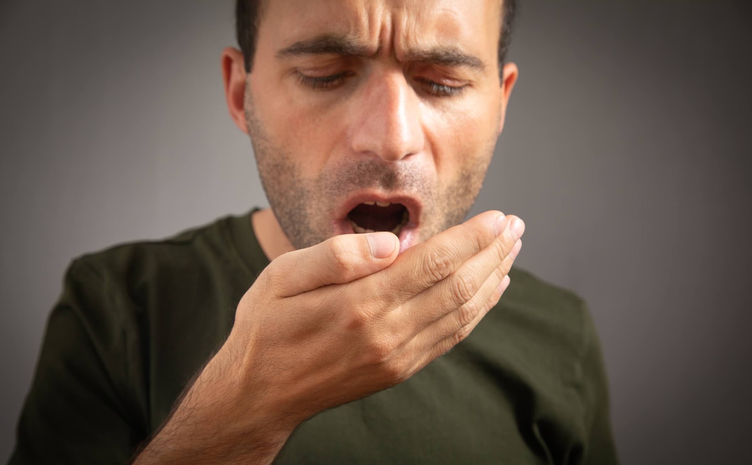 Hvorfor får du dårlig ånde - og hvad kan du gøre? Hjælper zink?